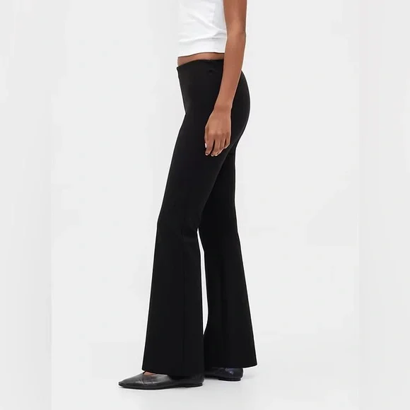 NEW! GAP Low Rise Double Knit Flare Pants - Multiple 🩷 #853797 - Picture 2 of 7